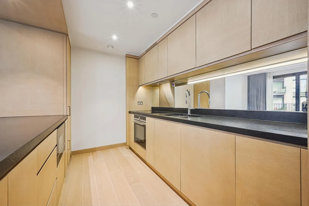 Embassy Gardens, Nine Elms, SW11, photo 11