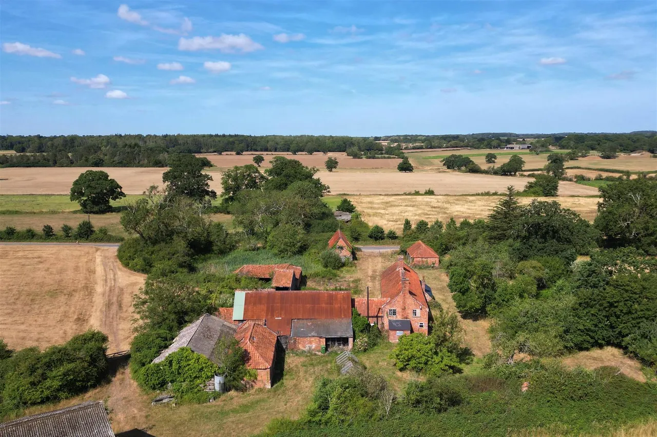 Southwell Road, Stoven, NR34, photo 18