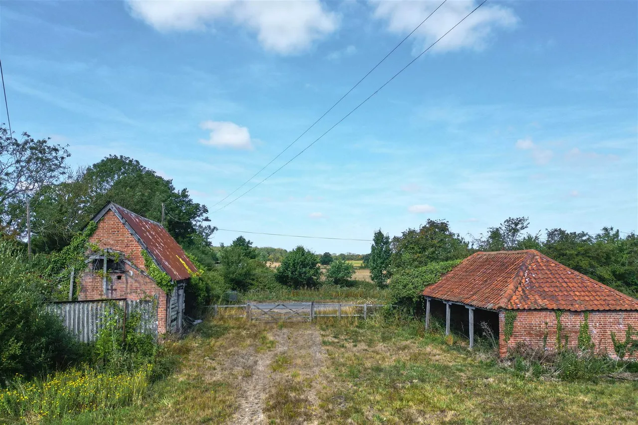 Southwell Road, Stoven, NR34, photo 6