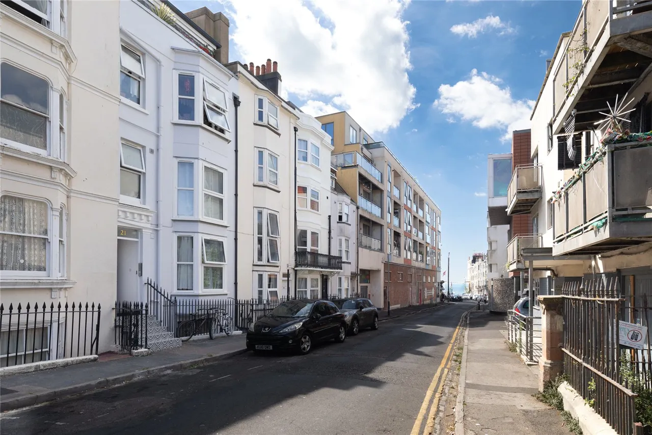 Dorset Gardens, London, BN2 1RL, photo 6