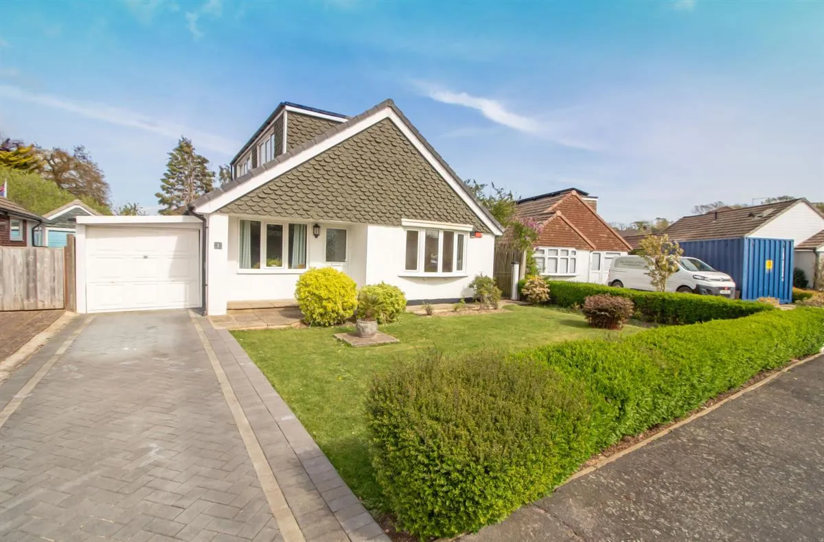 4 bed house for sale — Margaret Close, Waterlooville, PO7 6BD