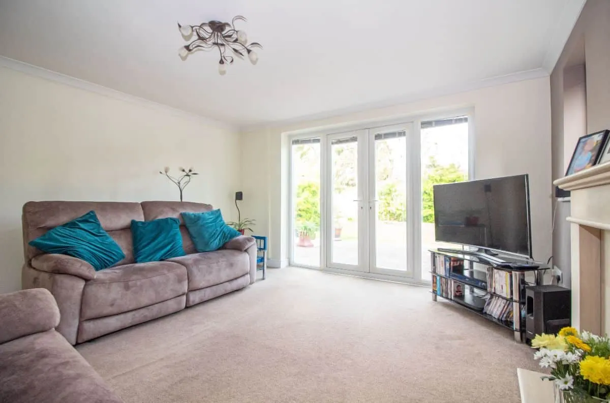 Margaret Close, Waterlooville, PO7 6BD, photo 13