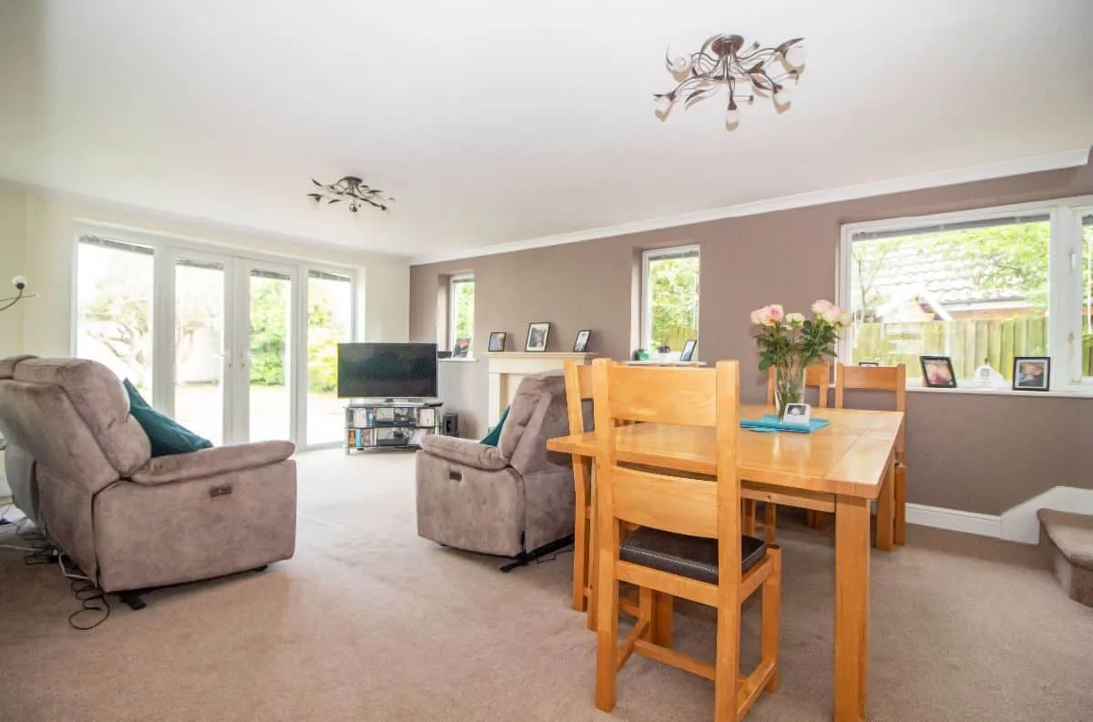 Margaret Close, Waterlooville, PO7 6BD, photo 4