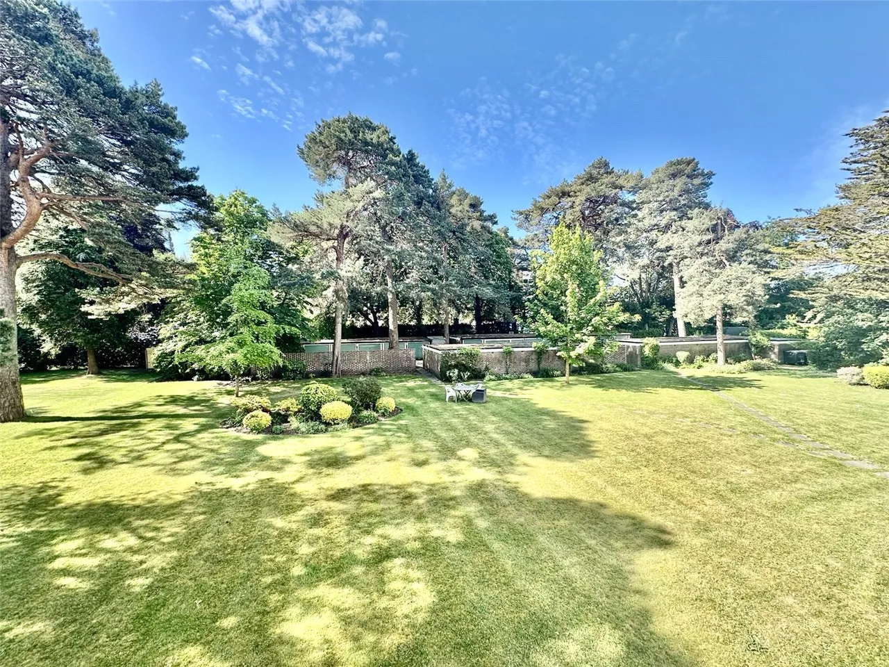 Western Road, Poole, Dorset, BH13, photo 3