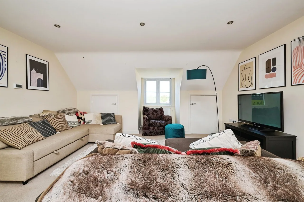 Milton Road, Peterborough, PE8, photo 12