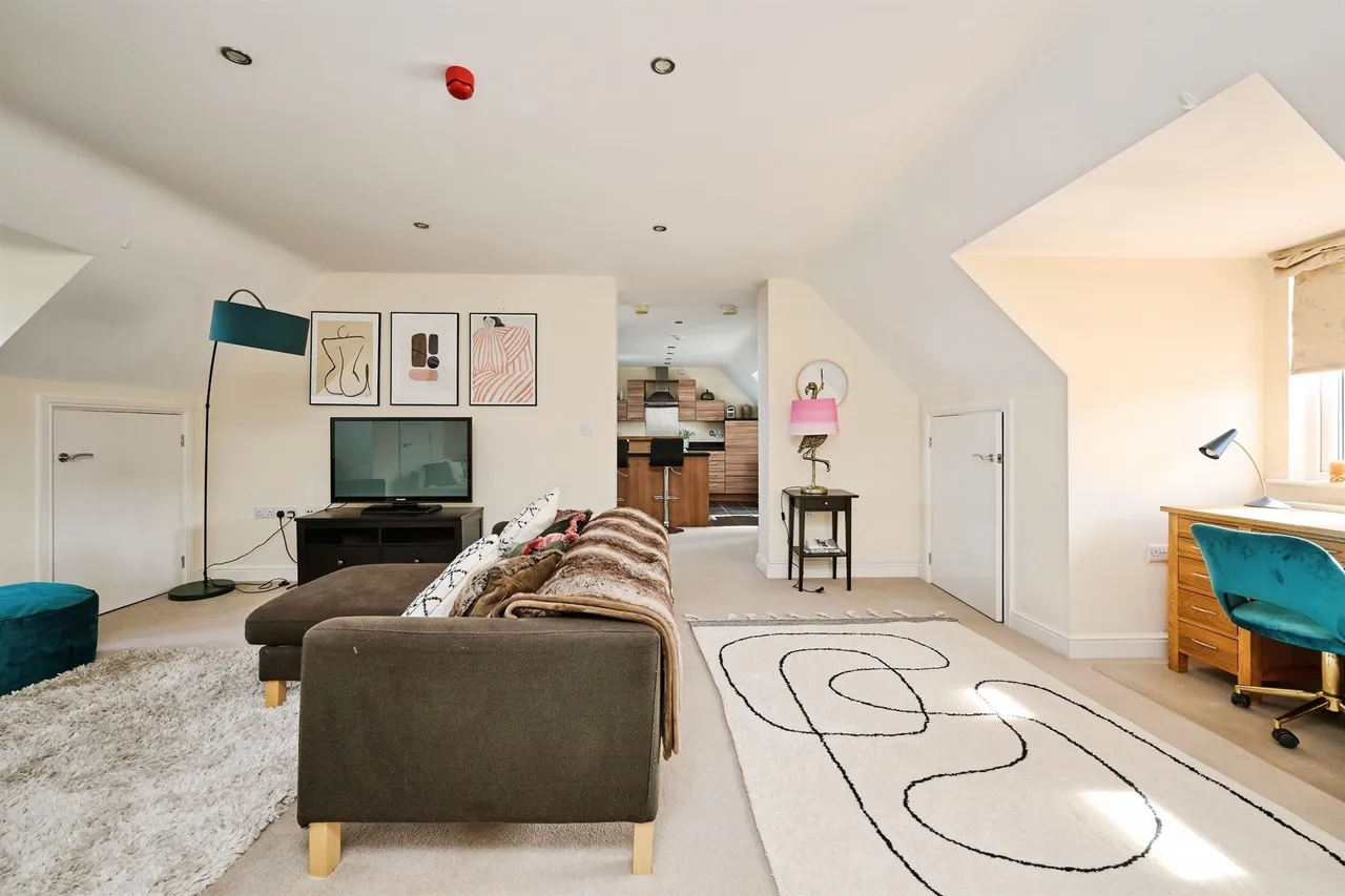Milton Road, Peterborough, PE8, photo 4