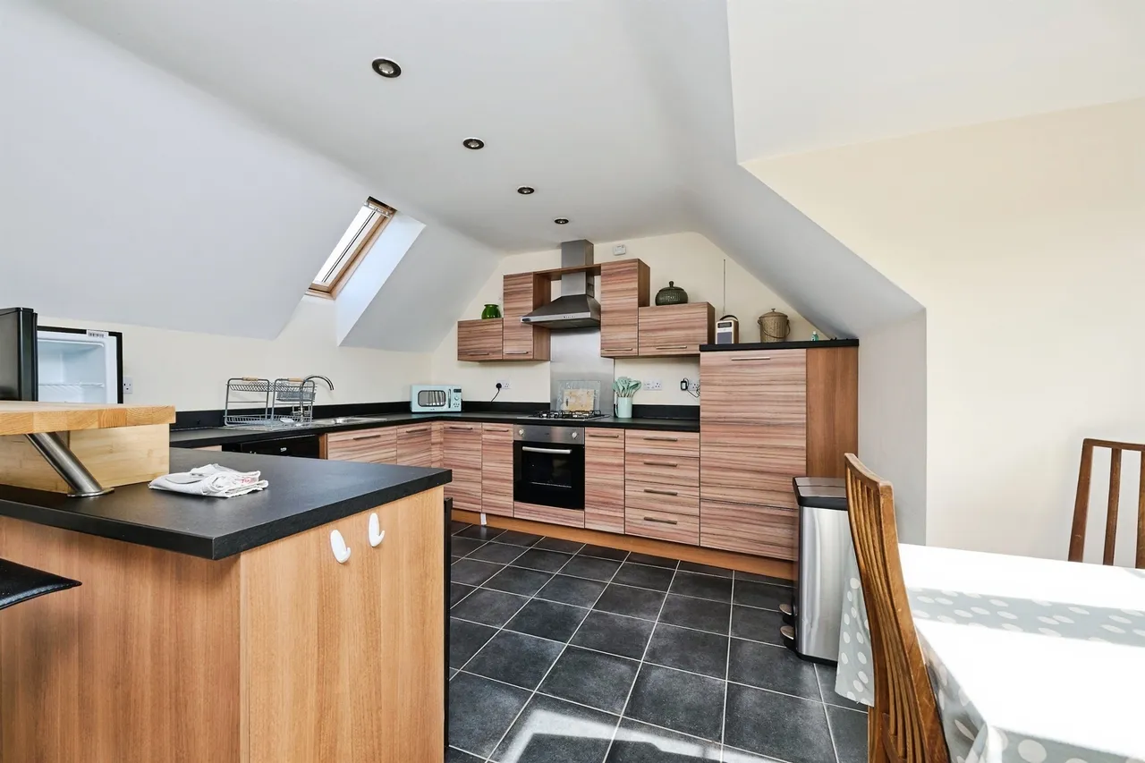 Milton Road, Peterborough, PE8, photo 9