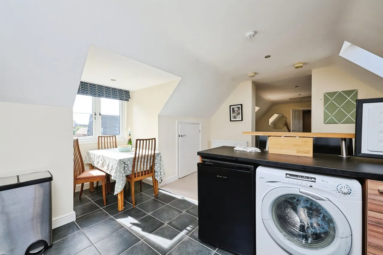 Milton Road, Peterborough, PE8, photo 15