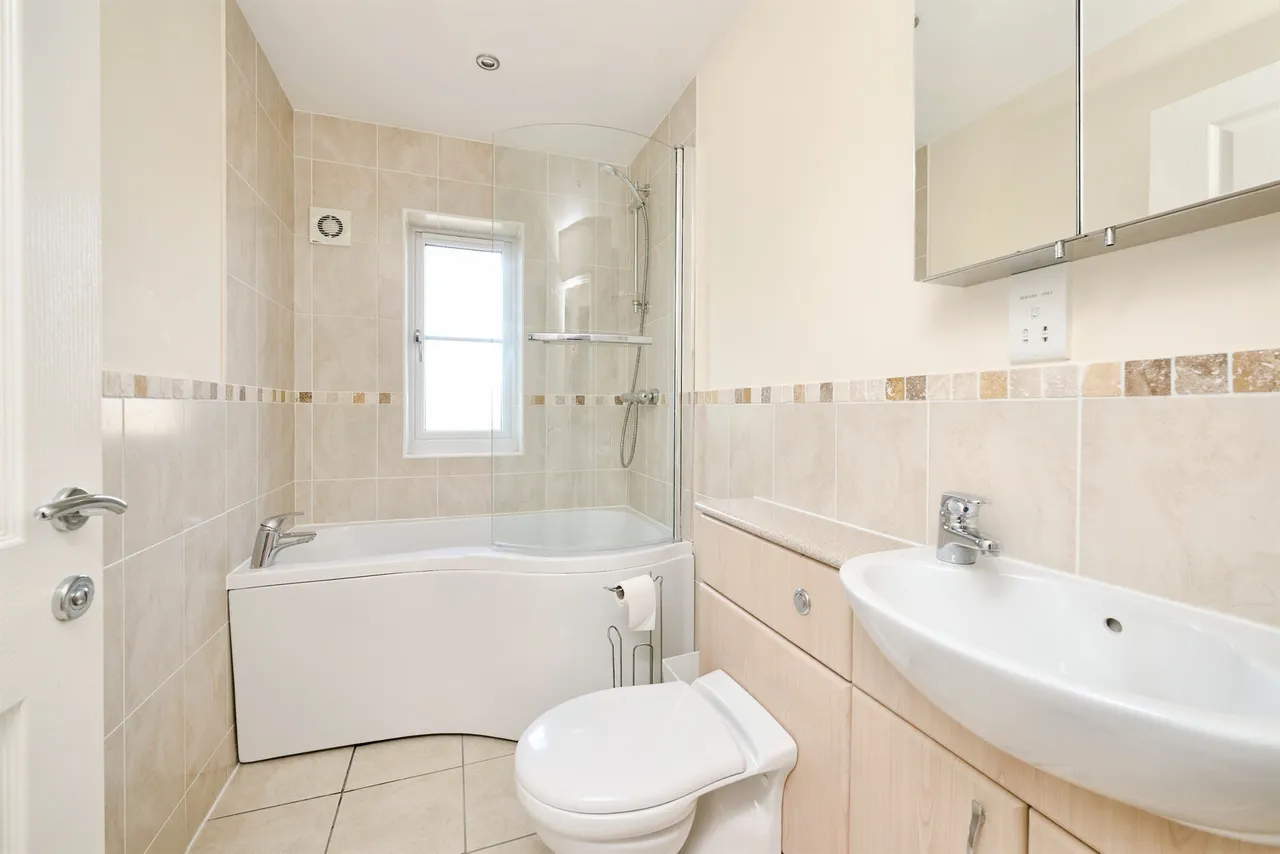Milton Road, Peterborough, PE8, photo 6