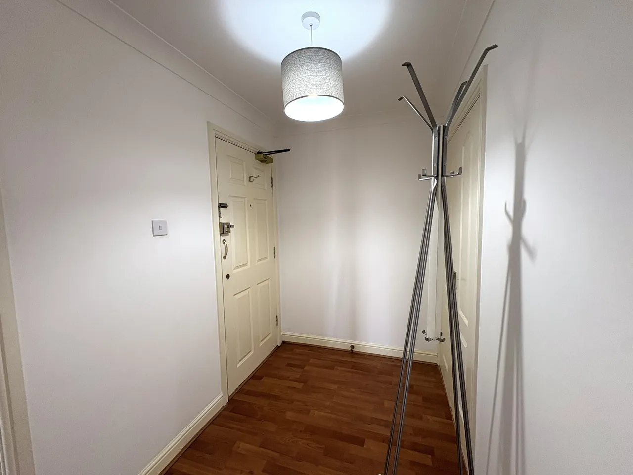 Heathcote Close, CH2, photo 17