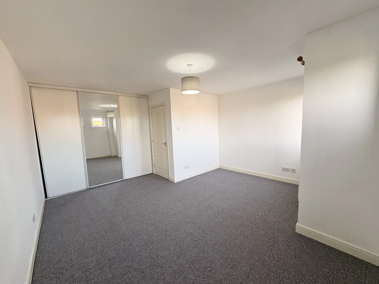 Heathcote Close, CH2, photo 11