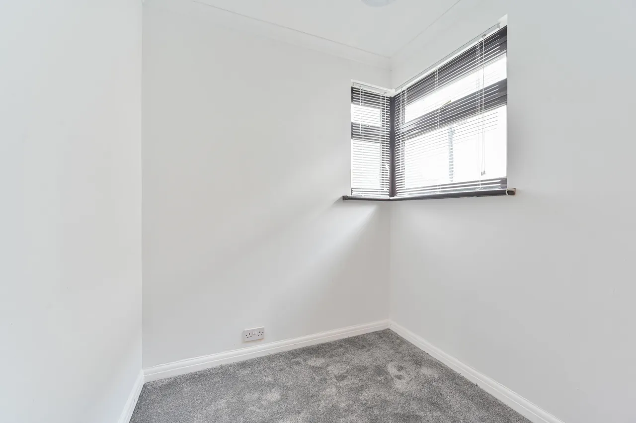 17 Warland Road, London, photo 7