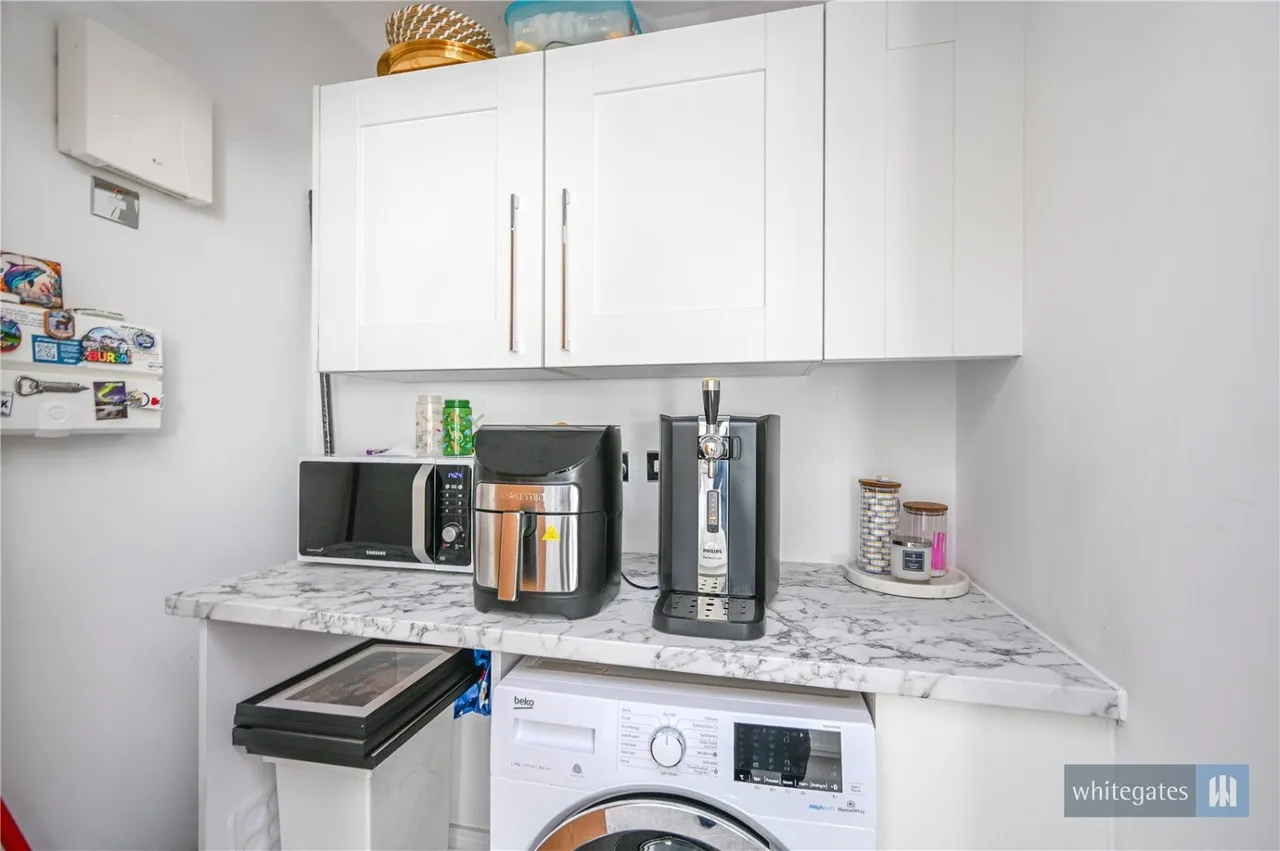 Halebank Avenue, Huyton, L36, photo 6