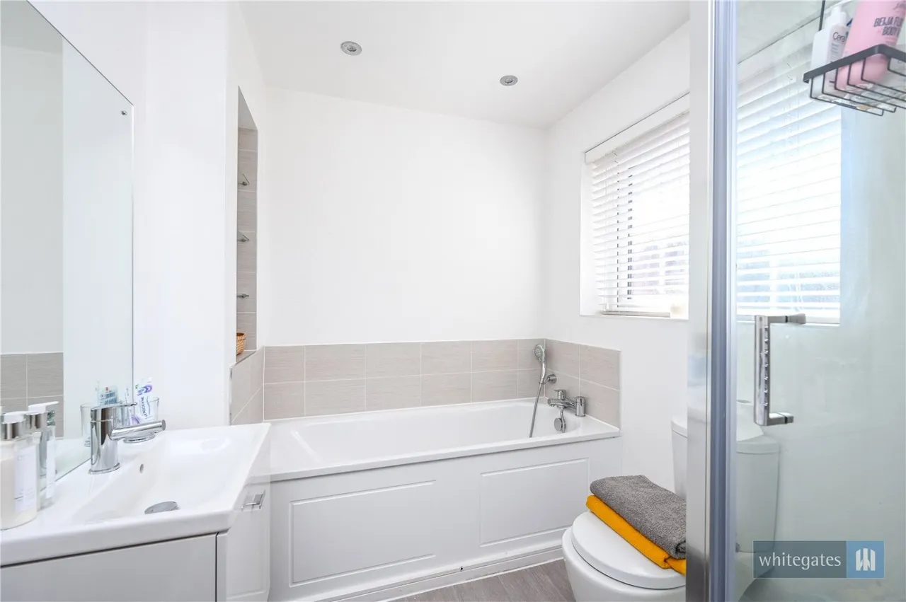 Halebank Avenue, Huyton, L36, photo 18