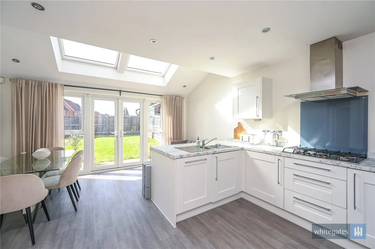 Halebank Avenue, Huyton, L36, photo 8