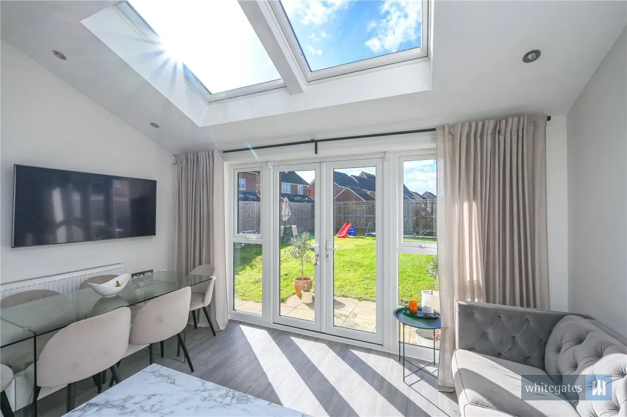 Halebank Avenue, Huyton, L36, photo 12