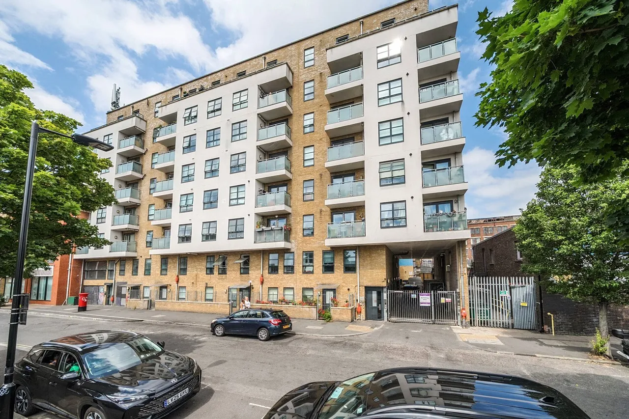 Bournemouth Road, SE15, photo 7