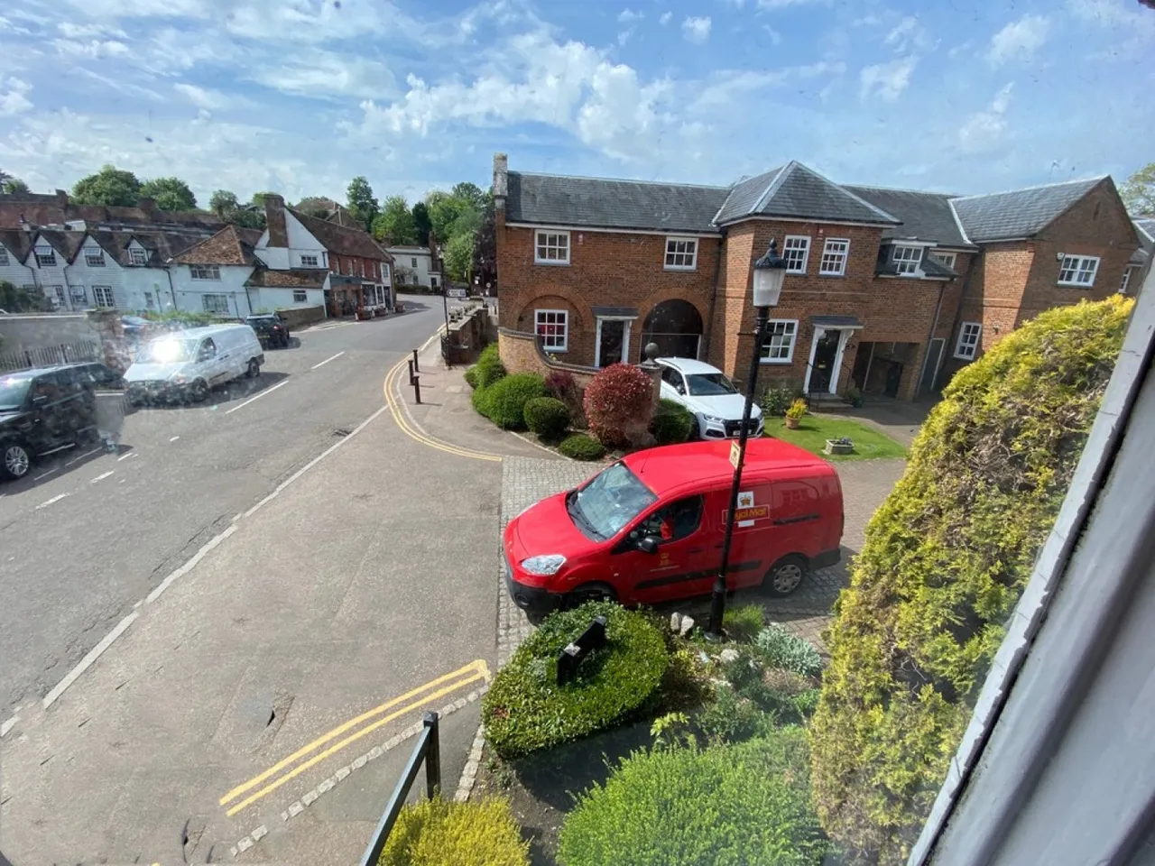 High Street, Wewlyn, AL6, photo 11
