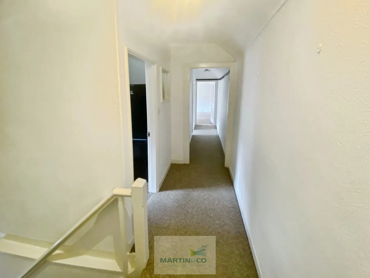 High Street, Wewlyn, AL6, photo 9