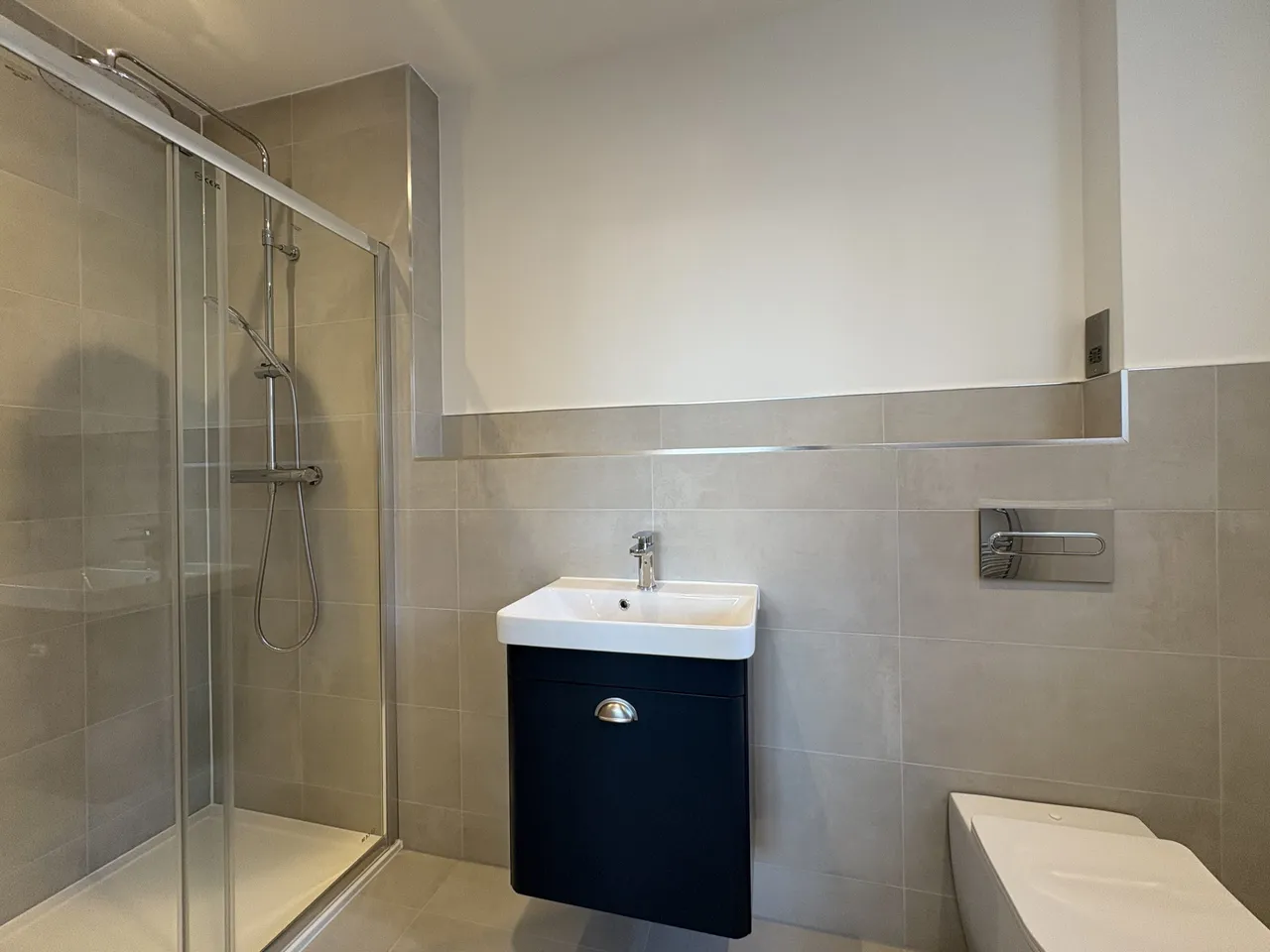 PLOT 7, Blackberry Close, Great Barford, MK44 3JF, photo 17