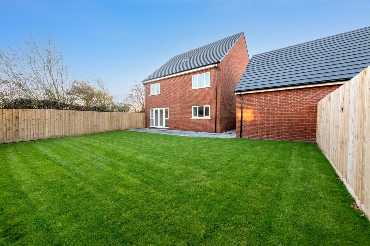PLOT 7, Blackberry Close, Great Barford, MK44 3JF, photo 21