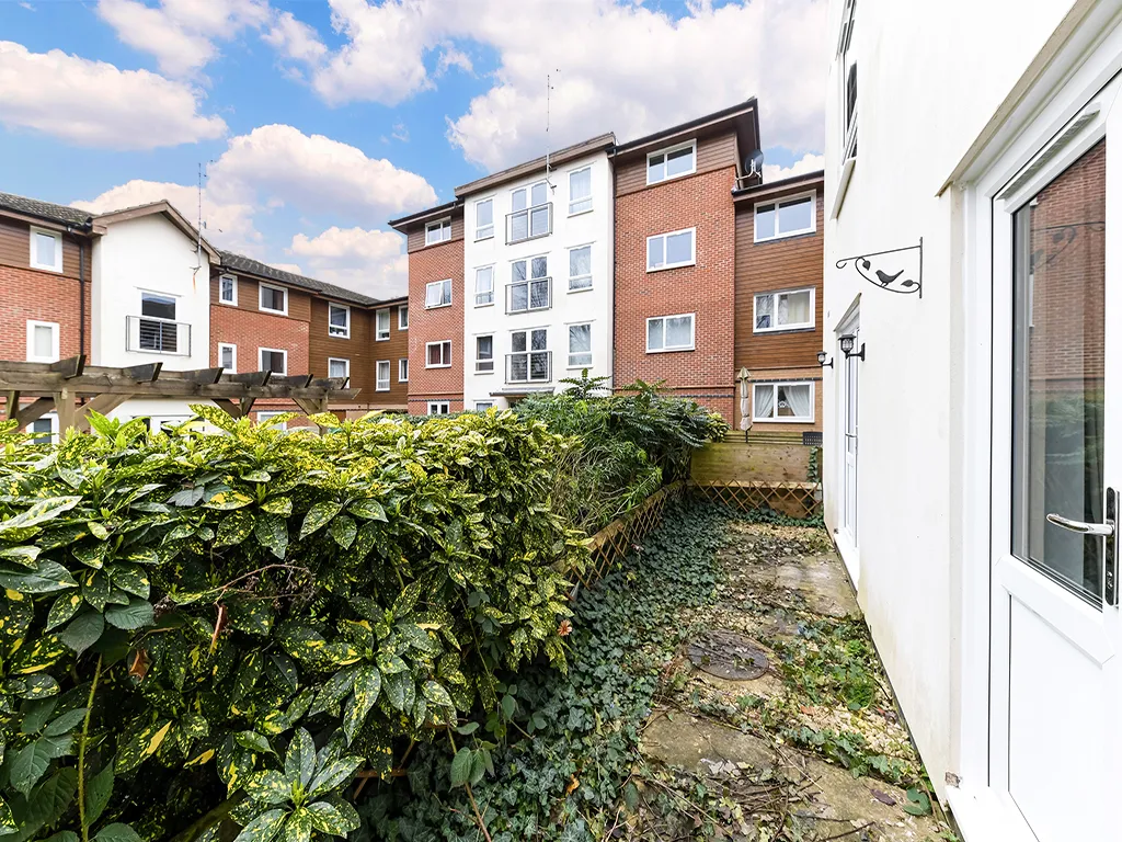 Watney Close, Purley, CR8, photo 9