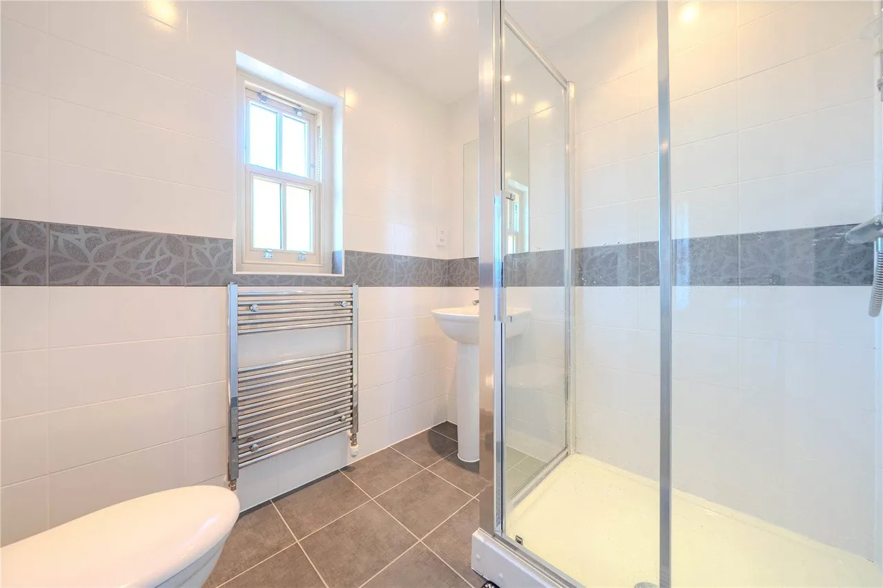 Oak Park Terrace, Leeds, LS16, photo 6