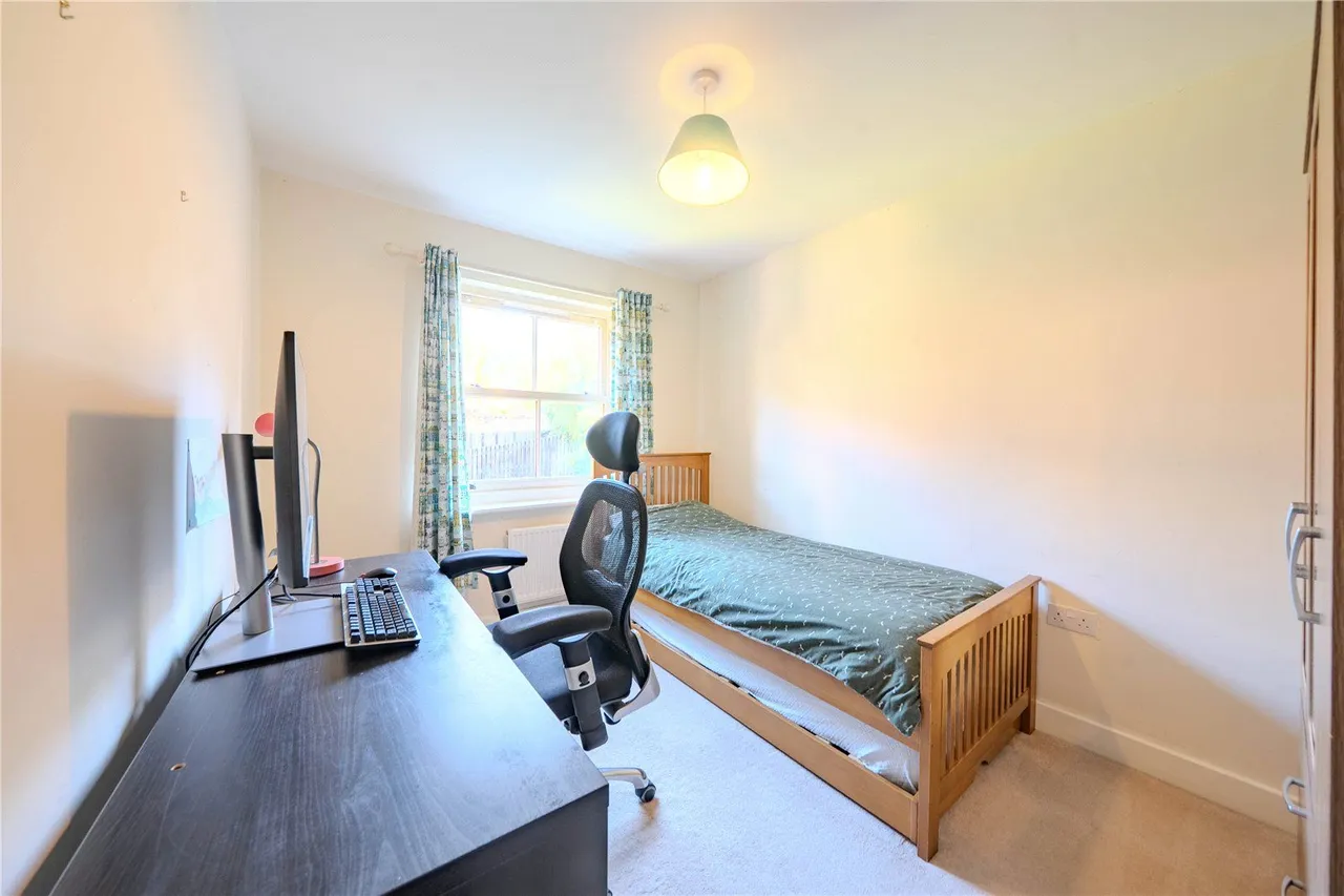 Oak Park Terrace, Leeds, LS16, photo 7
