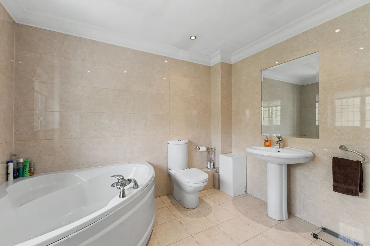 Millfield, Sedgeberrow, WR11, photo 32