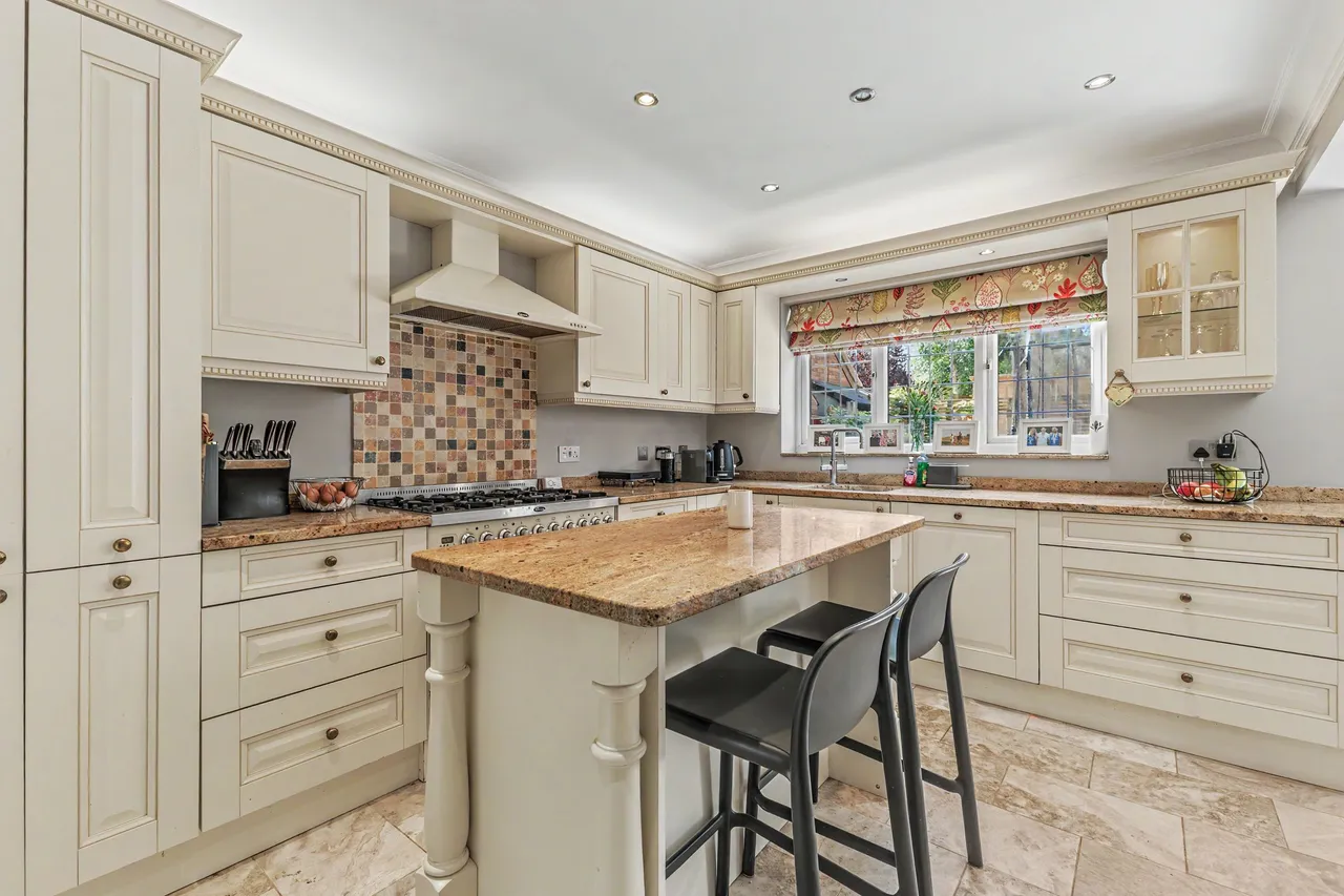 Millfield, Sedgeberrow, WR11, photo 3