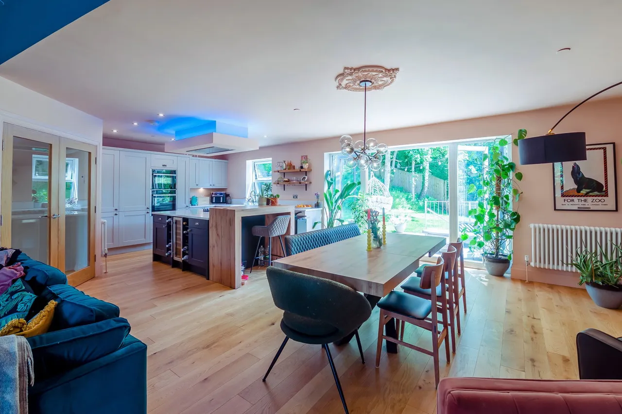 Riverbank House, River Holme View, HD9, photo 18