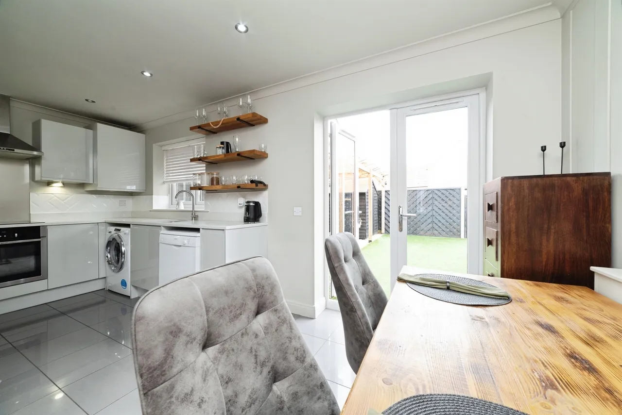 Paddock Way, Kingswood, HULL, photo 8