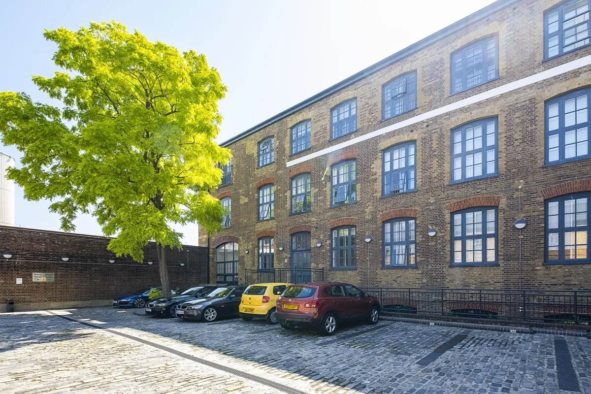 Clyde Square, E14, photo 3