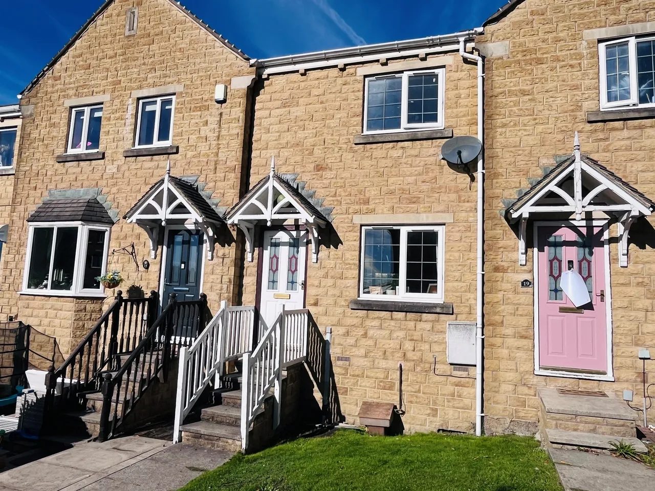 2 bed house for sale, School Yard View, Halifax, HX3