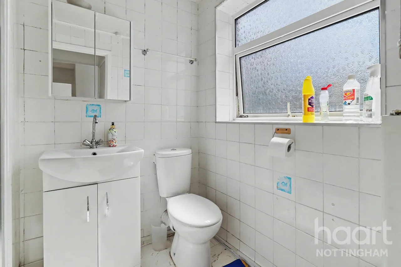 Forsythia Gardens, Old Lenton, NG7, photo 18