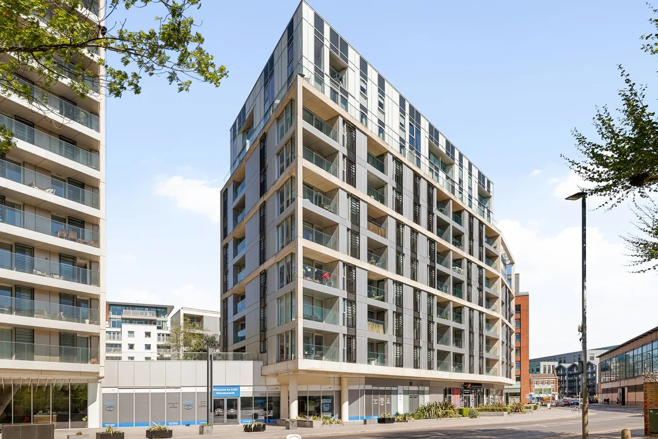 1 bed property for sale — 22 Lucent House, 11 Hardwicks Square, London, Greater London, SW18 4GS