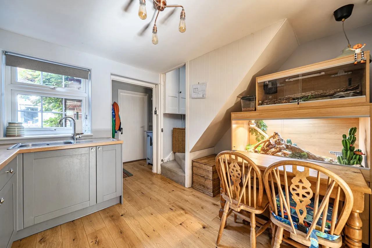 Lion Lane, Haslemere, GU27, photo 9