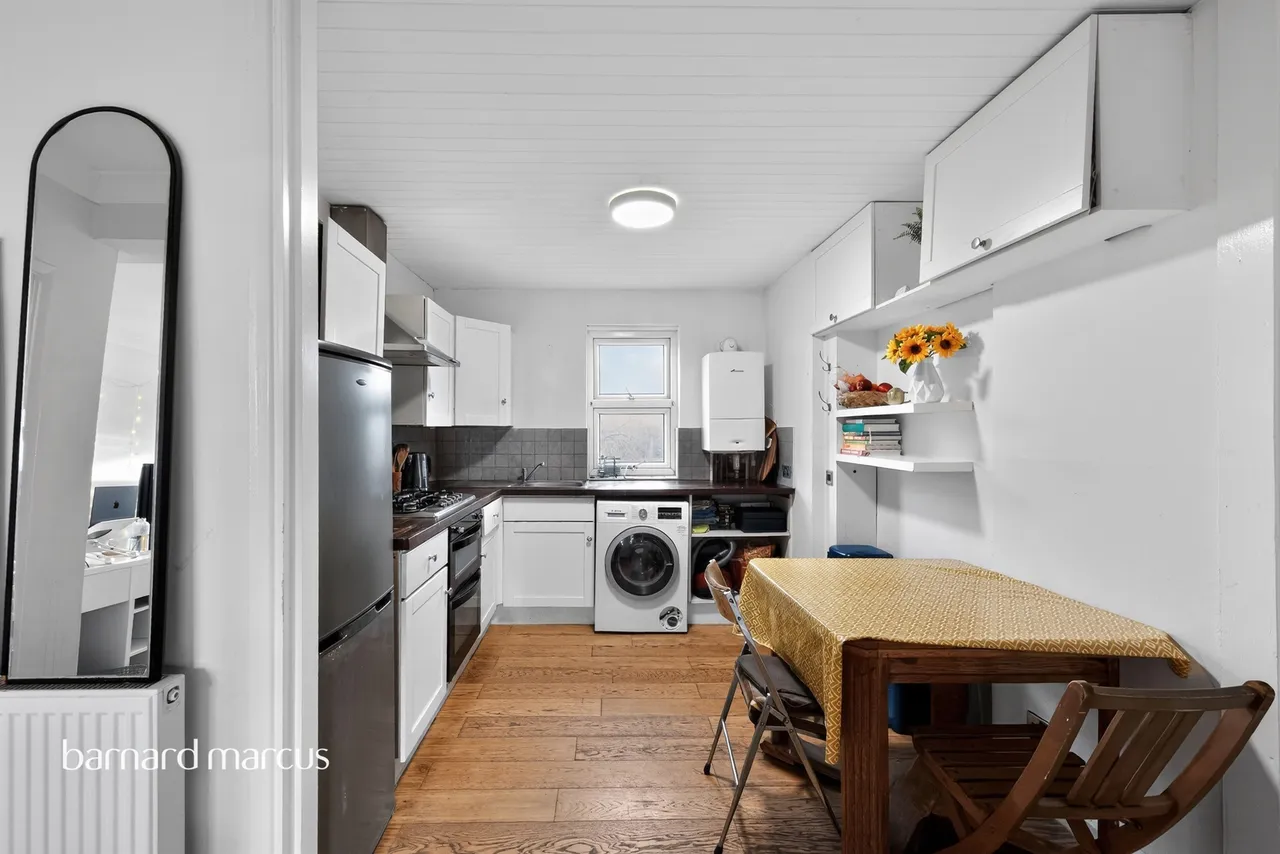 Clifford Avenue, Mortlake, SW14, photo 13