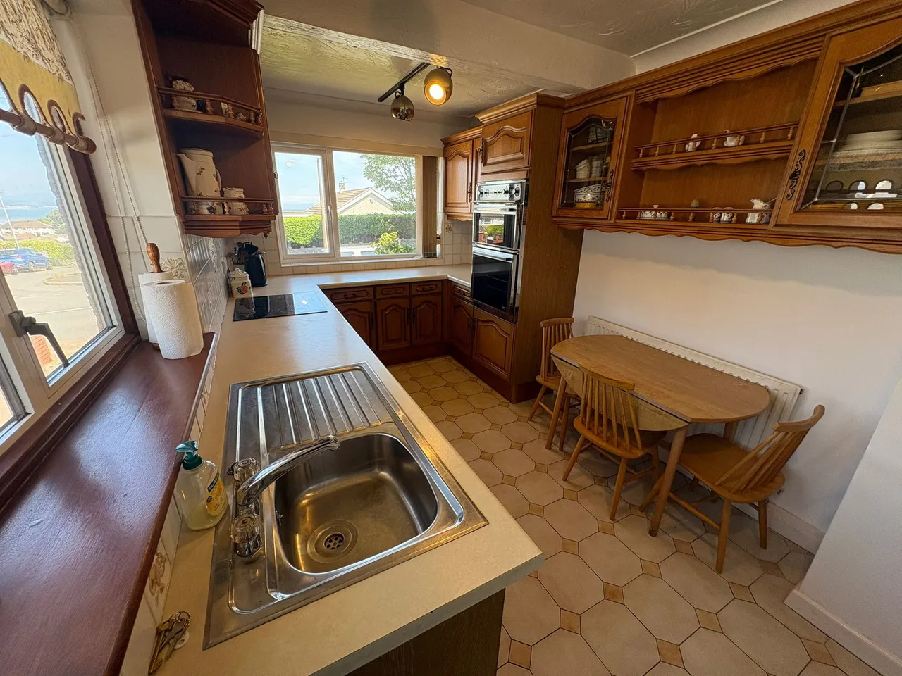 Southlands Drive, West Cross, SA3, photo 5