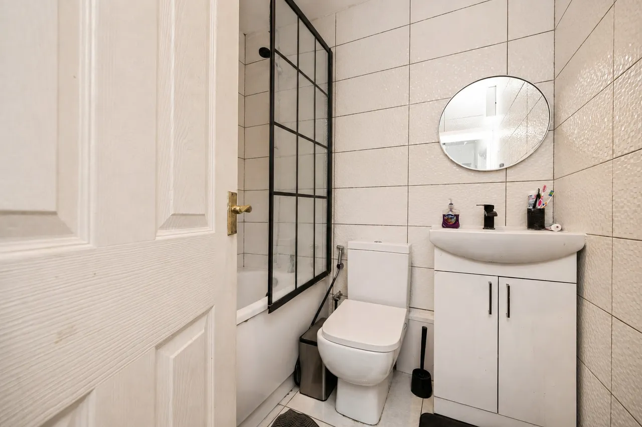 Limes Road, Dudley, DY1, photo 11