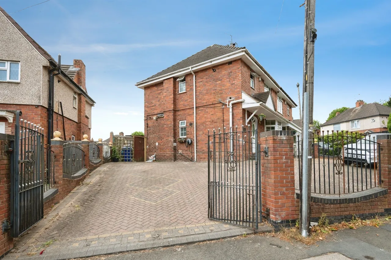 Limes Road, Dudley, DY1, photo 4