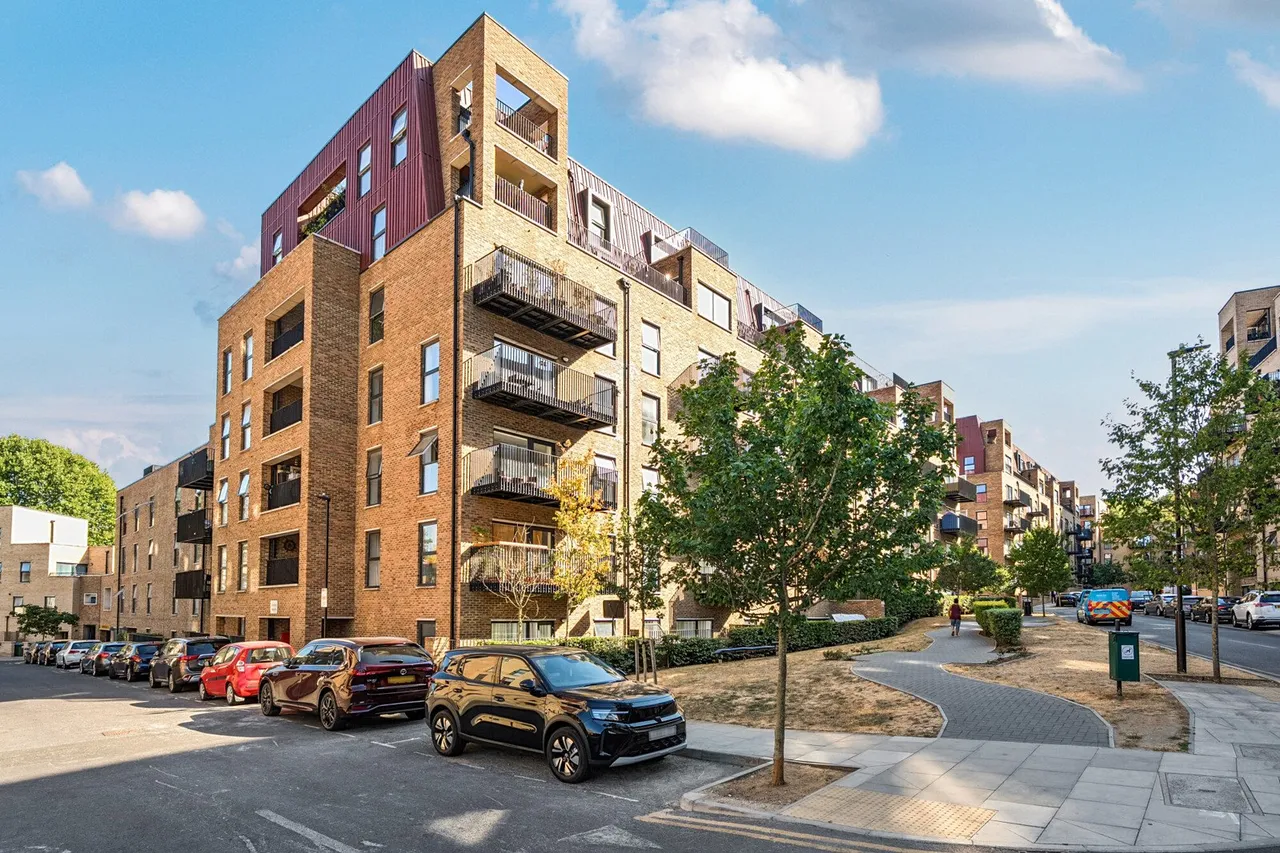 Moy Lane, SE18, photo 17