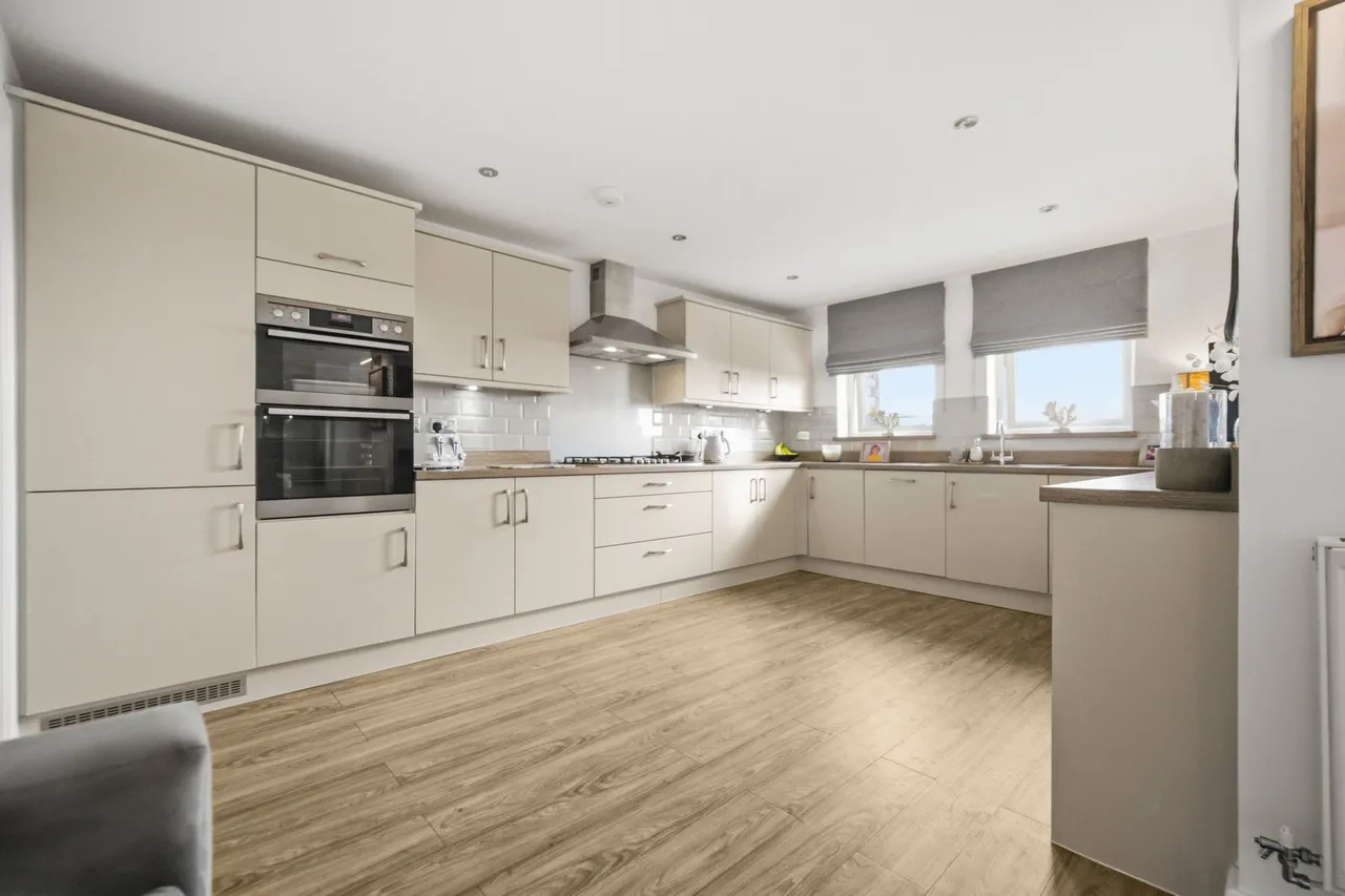 Channel View, Ogmore-by-Sea, Bridgend, CF32 0QB, photo 12