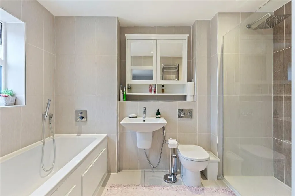 Kinsale Close, Millbrook Park, NW7 1FN, photo 15