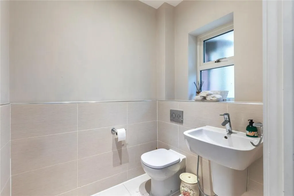 Kinsale Close, Millbrook Park, NW7 1FN, photo 17
