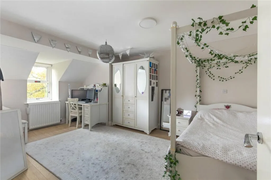 Kinsale Close, Millbrook Park, NW7 1FN, photo 11