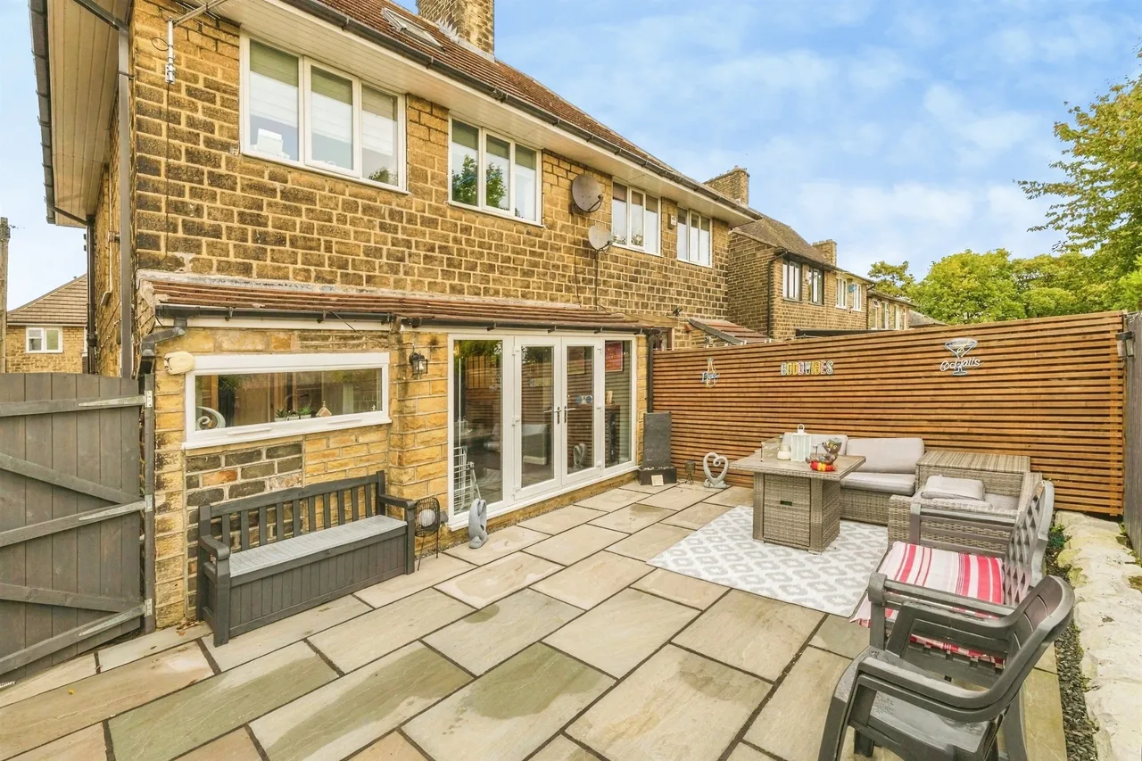 Westfield Avenue, Oakes, HD3, photo 15