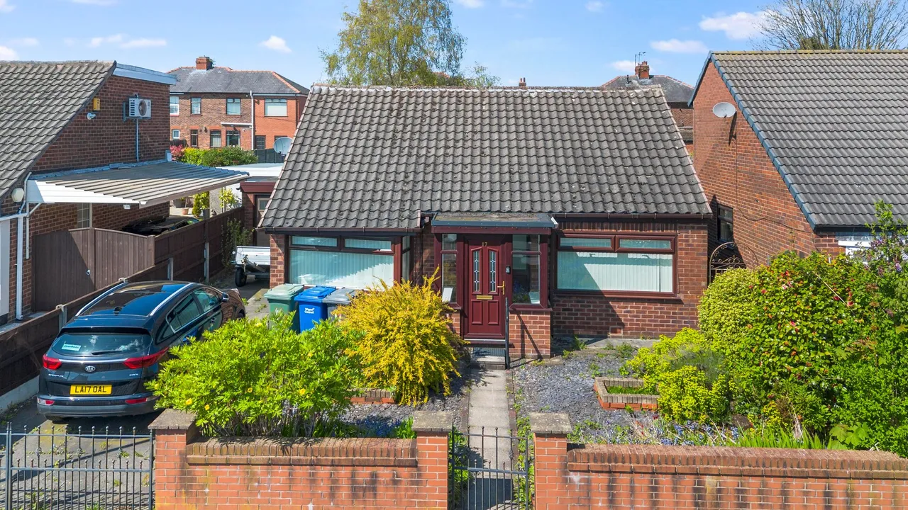 2 bed house for sale — Diane Road, Ashton-In-Makerfield, Wigan, Wigan, WN4 8SY
