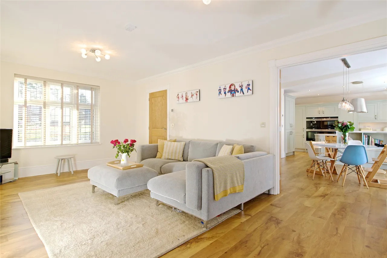 Sharpe Street, Towcester, NN12, photo 8