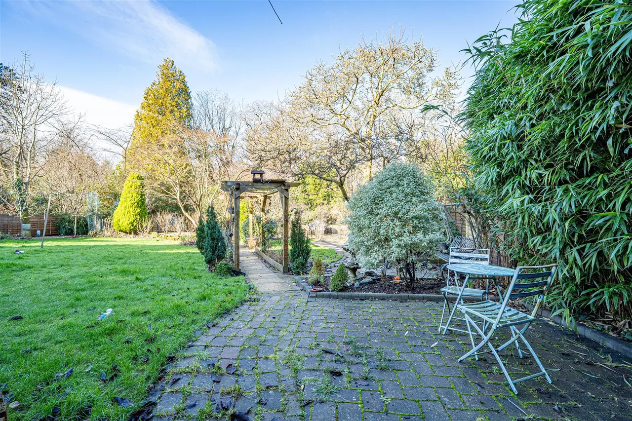 Westfield Lane, St. Leonards-on-sea, photo 38